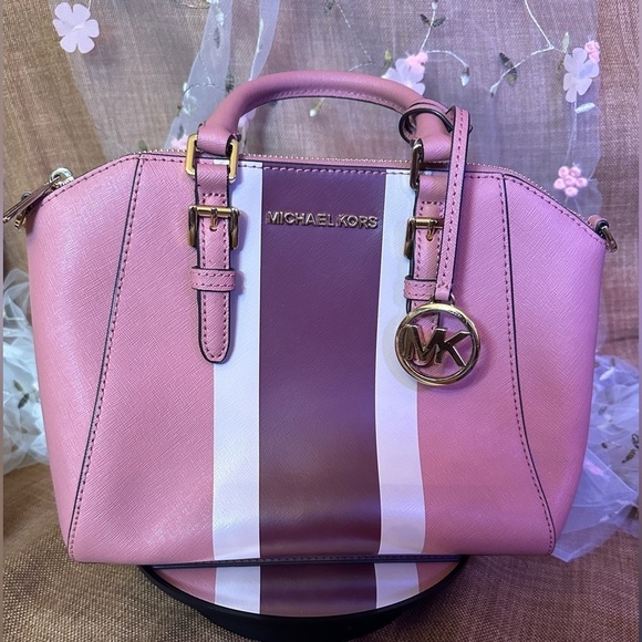 Michael Kors NWOT Large Satchel with D Rings - Picture 2 of 13